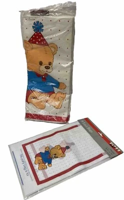 LOTE de decoración de primer cumpleaños para bebés vintage de los años 80 sobremesa y bolsas de botín NUEVO SELLADO Foto 1 de 4