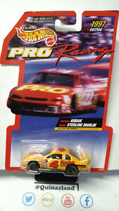 hot wheels 1998 pro racing  Chevrolet monte carlo Sterling Marlin Kodak   (NG46)