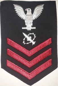 US Navy Petty Officer 1st Class MISSILE TECHNICIAN Large Chevron COLOR DRESS VTG - Picture 1 of 3