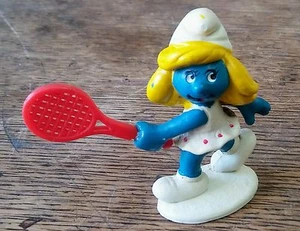 VINTAGE 1981 SMURFS SMURFETTE TENNIS PLAYER PEYO SCHLEICH W. BERRIE CO HONG KONG - Imagen 1 de 5
