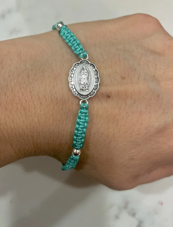 Pulsera de Protección Nuestra Señora de Guadalupe, Talla Niña Azul Teal Nylon Hecha a Mano Foto 1 de 1