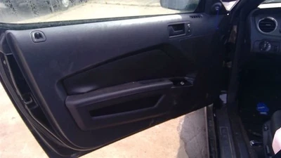 2014 Ford Mustang Front Driver Left LH Door Trim Panel in Black Foto 1 de 4