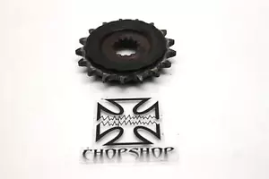 2015 11-19 SUZUKI GSXR750 GSXR 750 OEM FRONT DRIVE SPROCKET - Picture 1 of 5