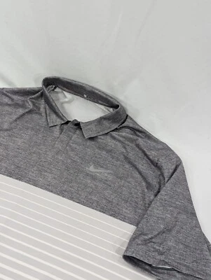 Camisa Polo a Presión Nike Golf Colección Tiger Woods XL Gris Blanco Dos Tonos Usada en Excelente Condición  Foto 1 de 4
