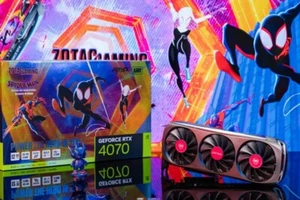 ZOTAC GeForce RTX 4070 AMP AIRO SPIDERMAN - Afbeelding 1 van 7