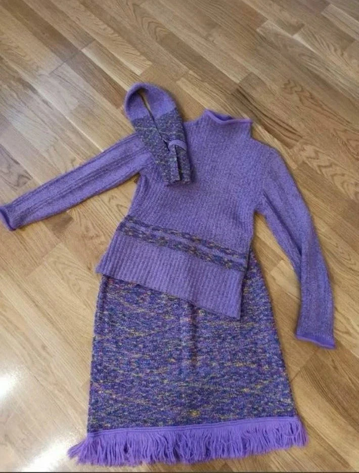 Traje de punto vintage Roberto Cavalli Just Cavalli suéter, falda y bufanda Foto 1 de 3