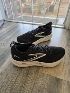 Brooks Glycerin 22 Men’s Size 9.5 2E Black & White Running Shoes - Picture 1 of 7