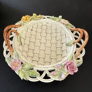 Belleek Flower Basket Twig Handles 6.5 Inches. 2002 Retirement Piece Estate Item - Imagen 1 de 17