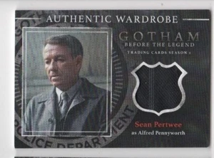 Cryptozoic Gotham Season 1 costume card M18 Alfred Pennyworth - Picture 1 of 1
