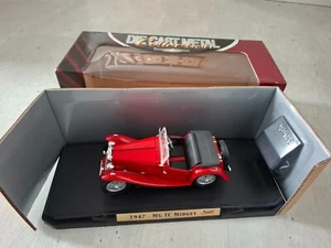 MG TC Midget, Roadster, 1947, rosso, 1:18, firma stradale, confezione originale - Foto 1 di 19