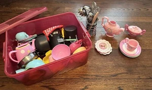 Disney Princess Tea Party Play Set + Cooking Lot HUGE Pots Pans Etc - Picture 1 of 3