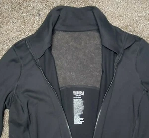 Chaqueta Victoria Sport Negra XS para hacer movimientos, espalda de malla blanca, orificio para el pulgar - Imagen 1 de 7