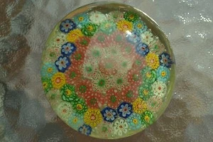 3.5" Shallow Paperweight Concentric Rings of Millefiori Canes, China 1930's F356 - Picture 1 of 4