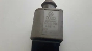 D2670 AUDI CONNECTOR PLUG WIRING 1K0973702 - Picture 1 of 4