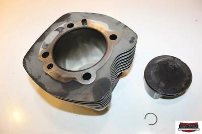 2010 Harley Davidson Electra Glide FLHTCU Front Engine Piston Cylinders 17458-07 Foto 1 de 4