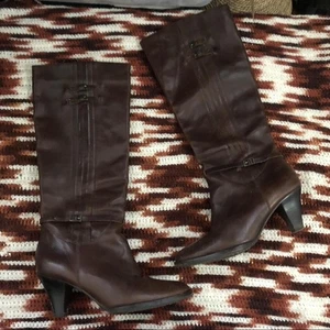 Frye braune hohe kniehohe Lederstiefel 9M Schnalle Harness Western Steampunk Goth - Bild 1 von 8