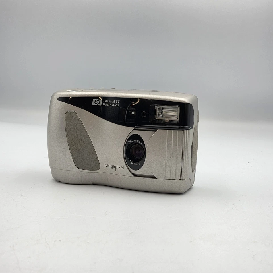 HP Photosmart C30 Vintage 90s Digital Camera Working With 8MB CF Card Retro - Image 1 of 4