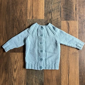 Cárdigan suéter tejido azul bebé vintage hecho a mano manga larga 12-18 meses - Imagen 1 de 7