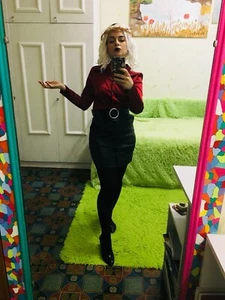Sabrina red satin shirt leather skirt set cosplay - Picture 1 of 5