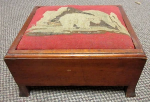 SELTEN FRÜHE AMERIKANISCHE BUNDESZEIT SCHEMEL MIT PETIT POINT EISBÄR STOFF__SÜSS - Bild 1 von 14