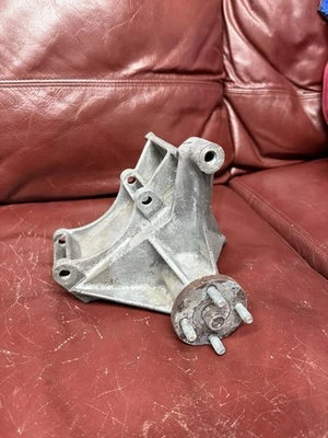 Jeep Comanche 1987-1990 y Jeep Cherokee 4,0 montaje de soporte de CA Foto 1 de 4