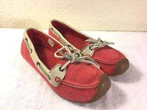 Keen mujer lona color salmón rojo talla 7 excelente !! - Imagen 1 de 12