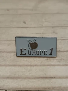 Pin's Pins Pin Enamel 21 Radio Média "EUROPE 1"  - Imagen 1 de 4
