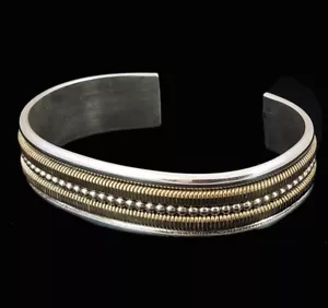 Brazalete Tahe Navajo de plata de ley relleno de oro de 12 quilates alambre trenzado para damas - Imagen 1 de 6