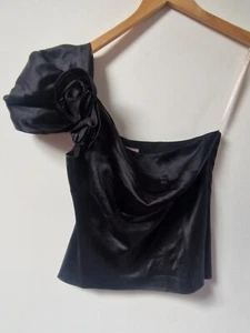 Karen Millen Silk Blend One Shoulder Black Flower Detail Blouse Top Size 14 - Picture 1 of 5