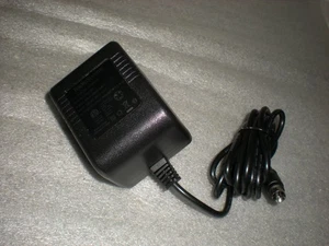 New Genuine SportDog Power Supply Adapter For Transmitter SDF-100A SDT00-12721 - Bild 1 von 6