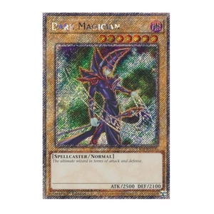 Yu-Gi-Oh! Dark Magician (6th Art) (Platinum Secret Rare) - Quarter Century Stamp - Foto 1 di 1