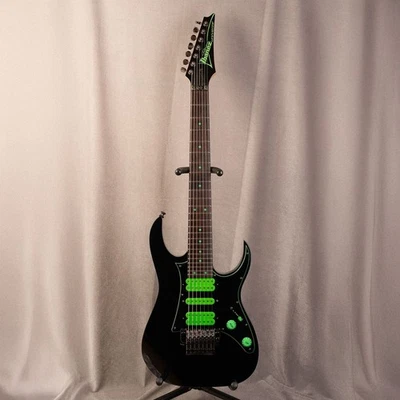 Ibanez UV70P-BK 7strings Electric guitar - Image 1 of 4