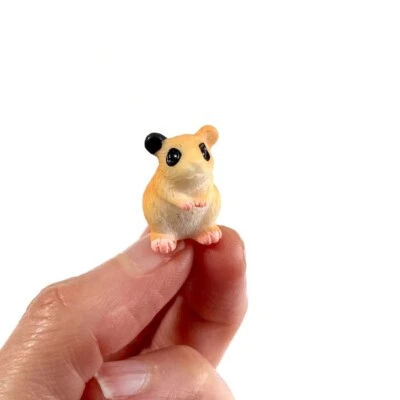 Kleines Hamster Spielzeug Tier Miniatur Figur Terrarium Modell Fee Garten Puppe - Bild 1 von 4