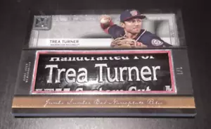 2020 Topps Museum Collection * Trea Turner * JUMBO LUMBER BAT NAMEPLATE RELIC - Picture 1 of 3