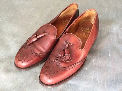 Mocassim Grenson Monty couro borgonha semi brogue borla 8,5 - Imagem 1 de 4