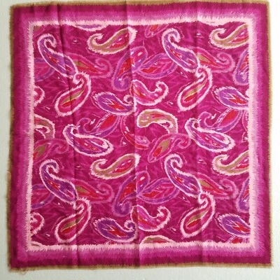 Vtg Oscar De La Renta Womens Scarf  Paisley Silk Wool Blend Lurex Pink - Image 1 of 4