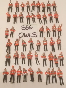 STEWARDS FOR SUBBUTEO/ZEUGO STANDS 50 NEW HIGH VIZ STEWARDS/WORKMEN.1:75 SCALE - Picture 1 of 12