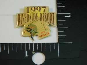 NEW ORLEANS RIVERSIDE RESORT CASINO PIN - Picture 1 of 2
