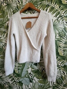 Hollister white fur wrap style top size S - Picture 1 of 9