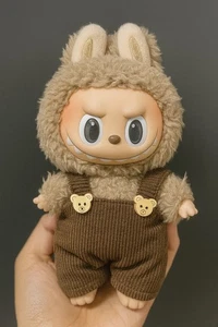 Mono de pana marrón con detalles de botón de oso acogedor conjunto de conjunto para muñeca Labubu - Imagen 1 de 1