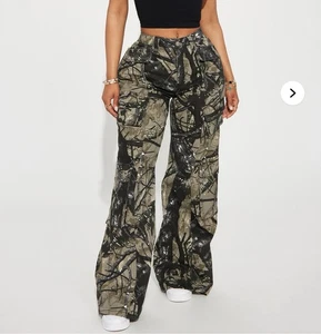 Nuevo con etiquetas Moda Nova Golden Hour Hunter Camuflaje Pantalón Carga Para Mujer’s 1X Negro/Combo - Imagen 1 de 12