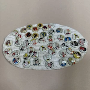 1940's Lot 48 Diff Kellogg’s PEP PINS Character Military RARE! - Bild 1 von 8