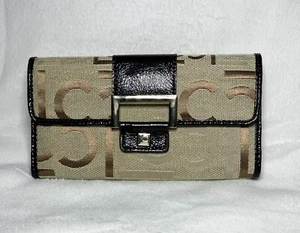 Liz Claiborne Heritage Mosaic Trifold Wallet Clutch Camel Color Snap Closure NWT - Picture 1 of 8