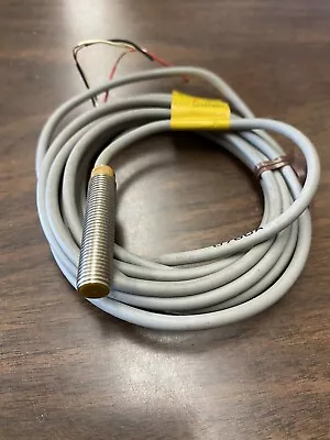 OMRON TL-X1F2 10-40 vdc, 8mm Proximity Switch, New - Image 1 of 3