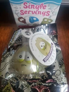 "SPOILED SPENCER" O-NO SINGLE SERVINGS VINYL FIGURE KEYCHAIN BY ANDREW BELL - Picture 1 of 3