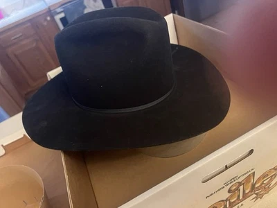 Vintage Bailey  7 1/8 Hat In Original Box  - Image 1 of 4