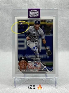 OSWALD PERAZA 2025 TOPPS ARCHIVES SIGNATURE SERIES UPDATE RC AUTO /25 Q4520 - Bild 1 von 3