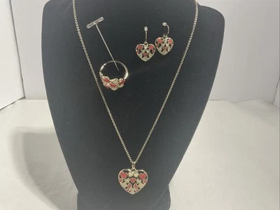 De Colección Avon NRT Rojo Blanco Esmalte Corazones Collar, Pendientes, Anillo Talla 10 Oro Rosa  Foto 1 de 4