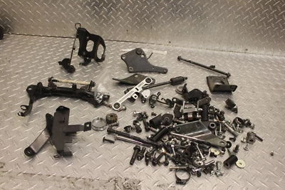 2010 HONDA SABRE 1300 VT1300CS HARDAWRE BAG BOLTS SCREWS SET - Image 1 of 4