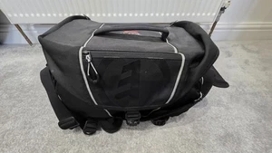 Tamrac Stratus 10 Shoulder Bag (Black) - Picture 1 of 8